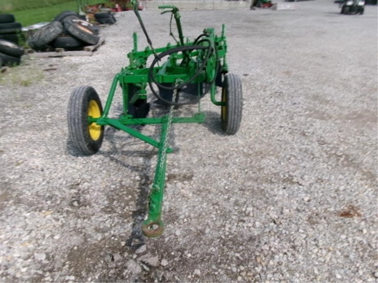 deere-550h-image-2