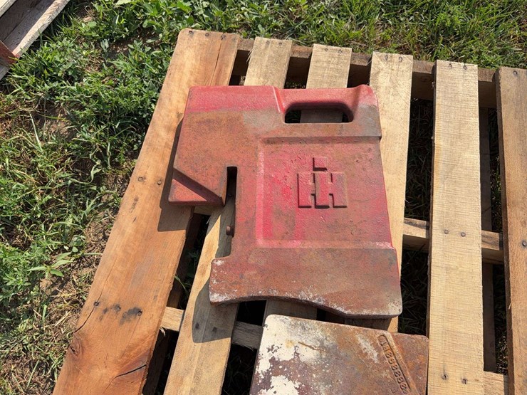 (2)-international-harvester-suitcase-weights-image-2