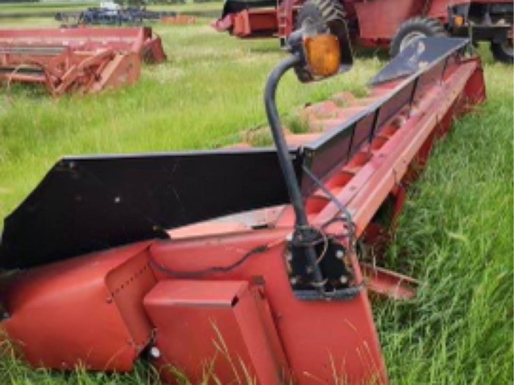 case-ih-1083-image-1