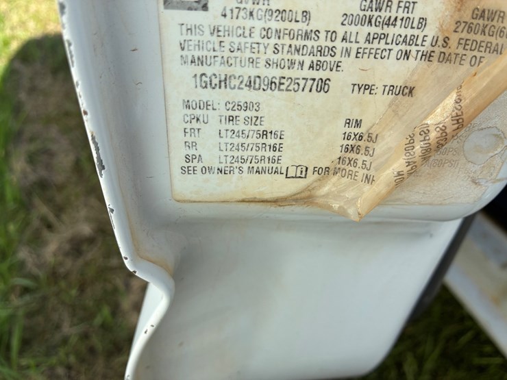 2006-chevrolet-2500-image-6