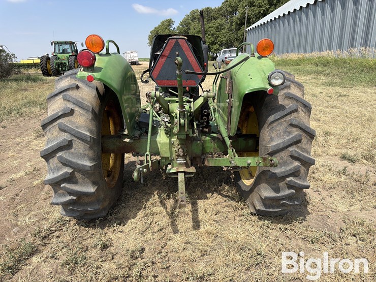 1984-john-deere-1050-image-6