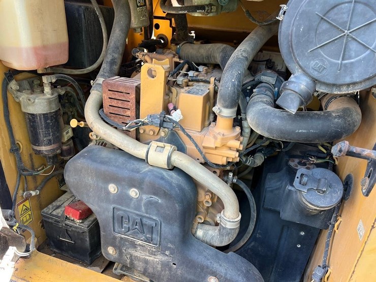 caterpillar-279d-image-14