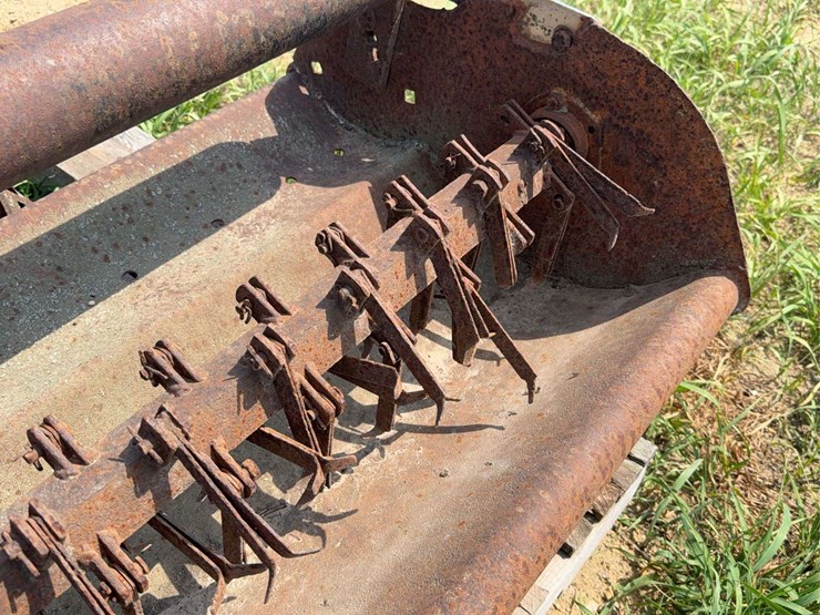 farmall-cub-flail-mower-image-8