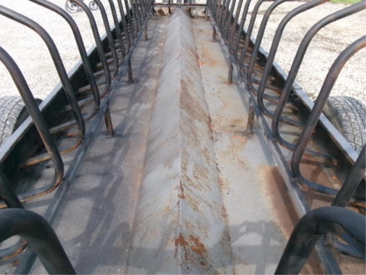24'-hay-feed-cart-23481-image-7