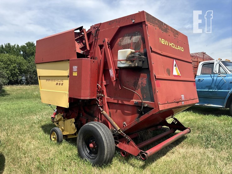 new-holland-855-image-11