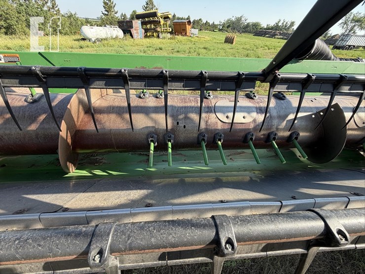 2004-john-deere-630f-image-19