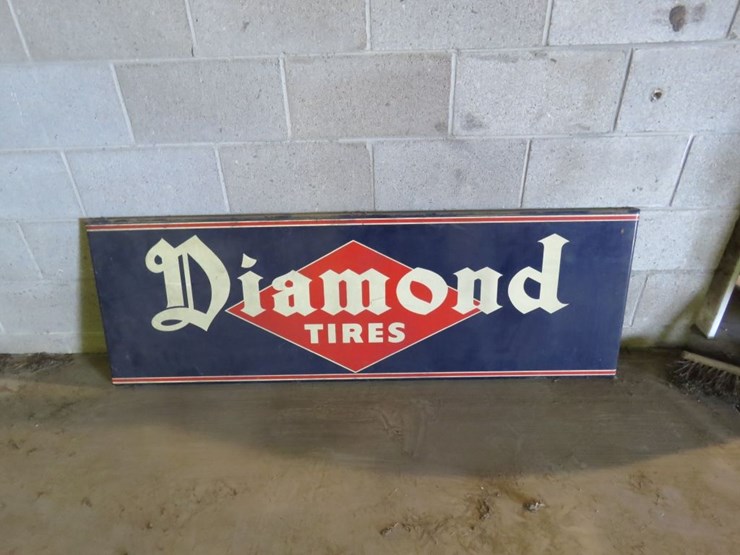 diamond-tires-sign-image-1