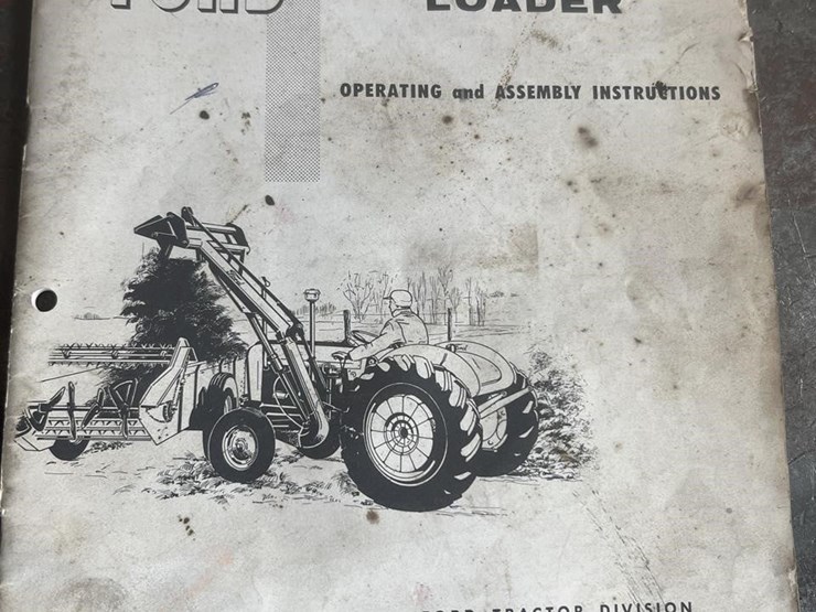 ford-tractor-image-9