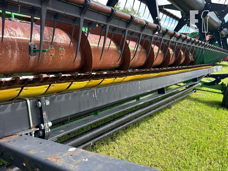 2012-john-deere-635f-image-13