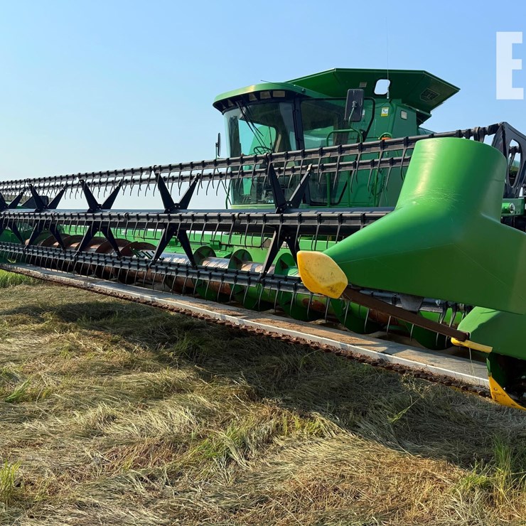 2004 JOHN DEERE 630F