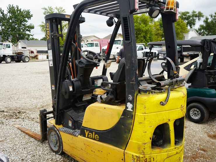 inoperable---yale-gc030vx-forklift-image-6