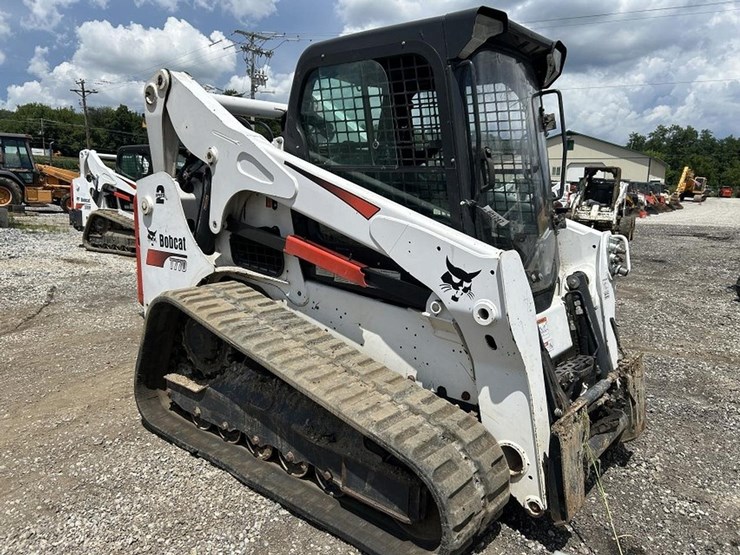 2022-bobcat-t770-image-7