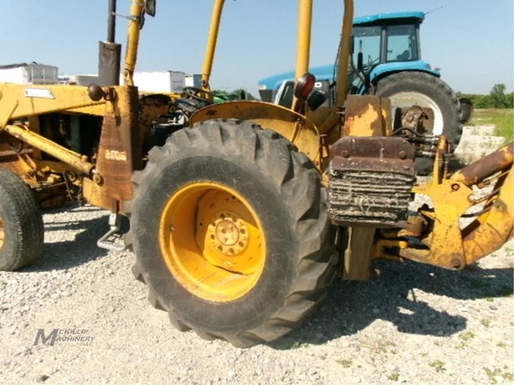 deere-300-image-13
