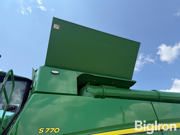 2023-john-deere-s770-image-18