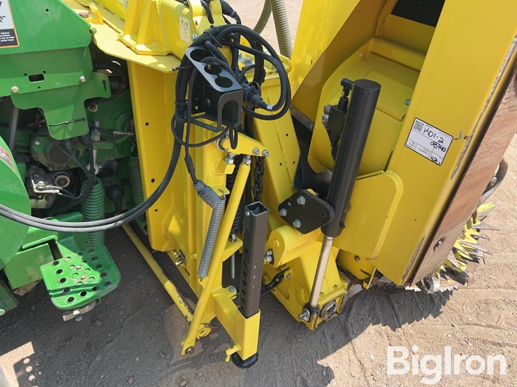 2014-john-deere-698-image-5