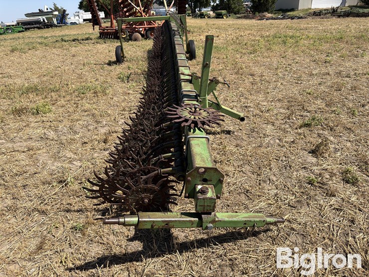 john-deere-400-image-4