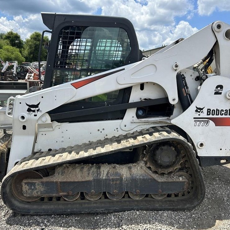 2022 BOBCAT T770