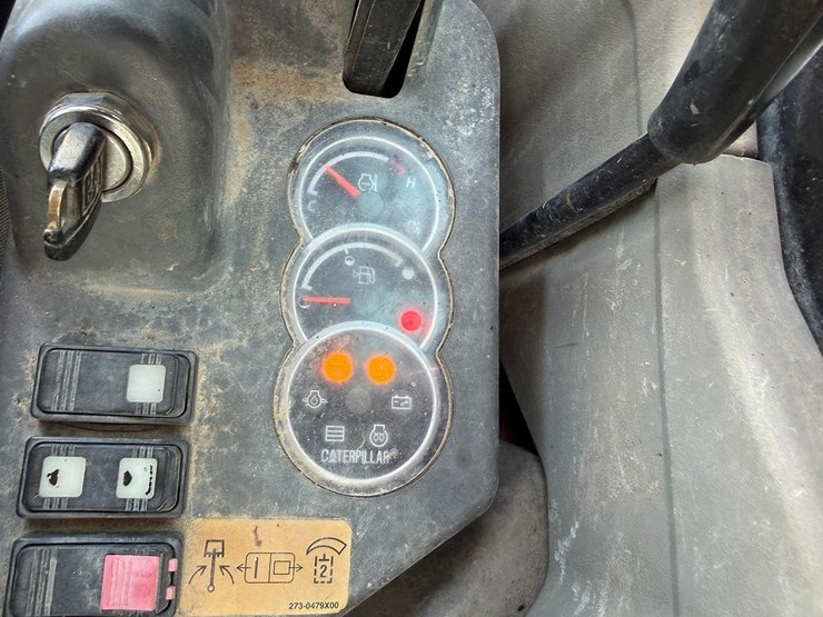 2006-caterpillar-305c-cr-image-24