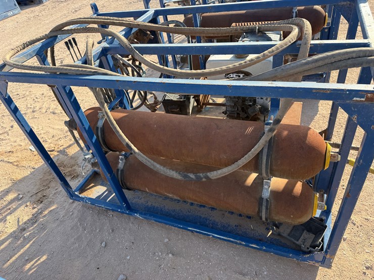 3k-wp-2-bottle-accumulator-nitrogen-backup-/-test-skid-p/b-kubota-actv-diesel-engine-image-6