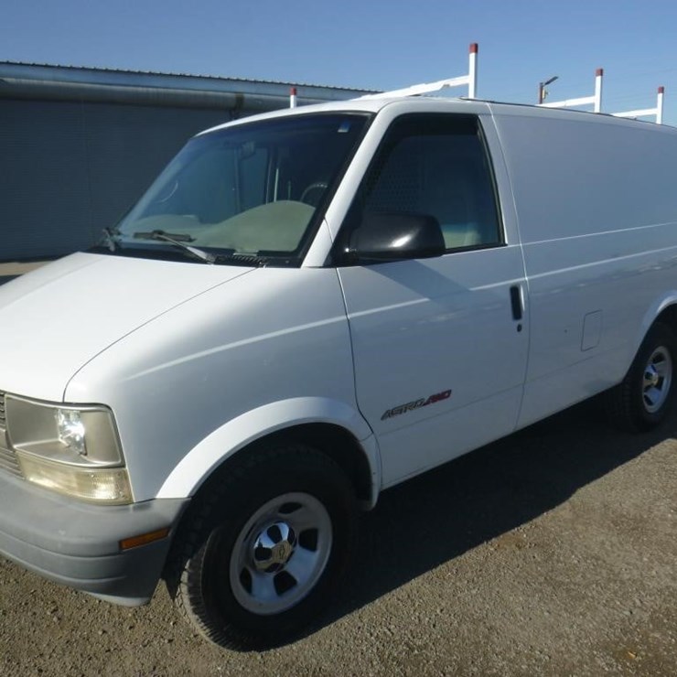2001 CHEVROLET ASTRO