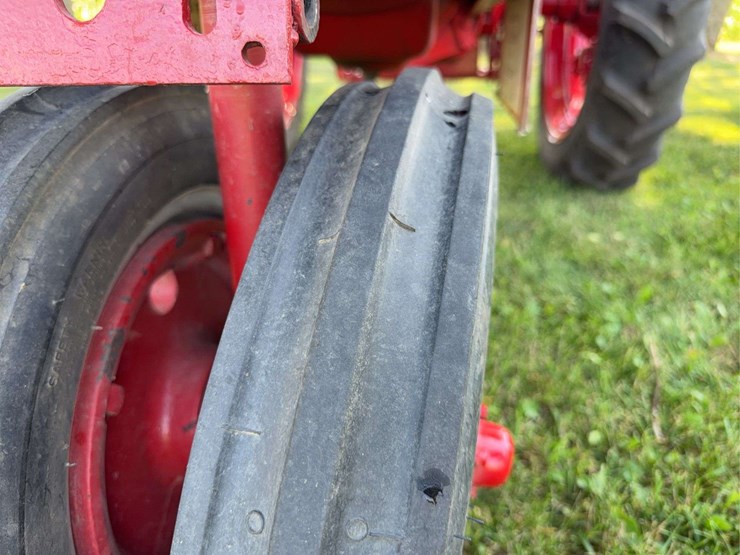 1937-farmall-f-12-image-14