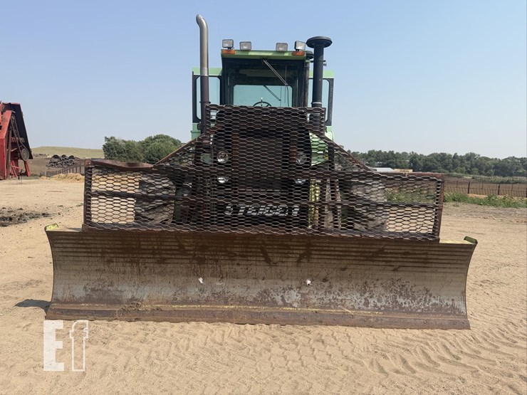steiger-bearcat-iii-st225-image-2