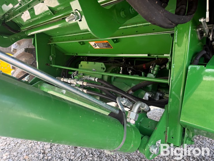 2025-john-deere-s7-800-image-10