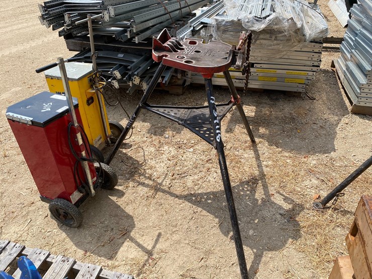 #5117-•-rigid-tristand-1/8in-6in-image-1