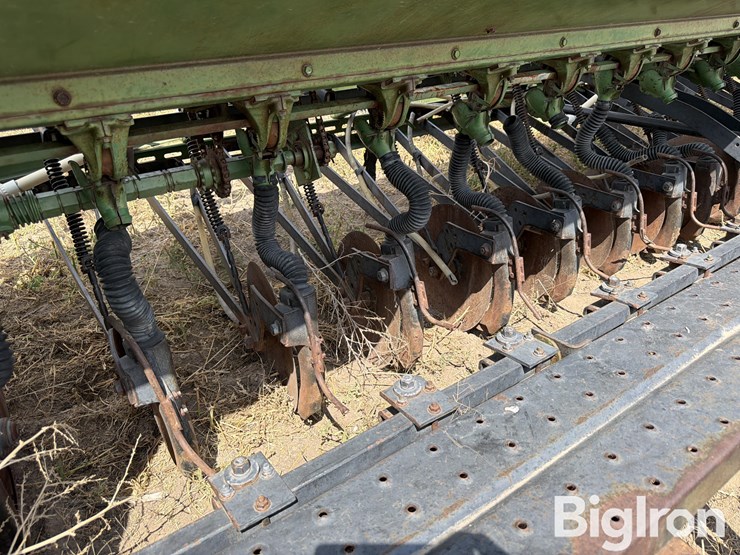 john-deere-8300-image-14