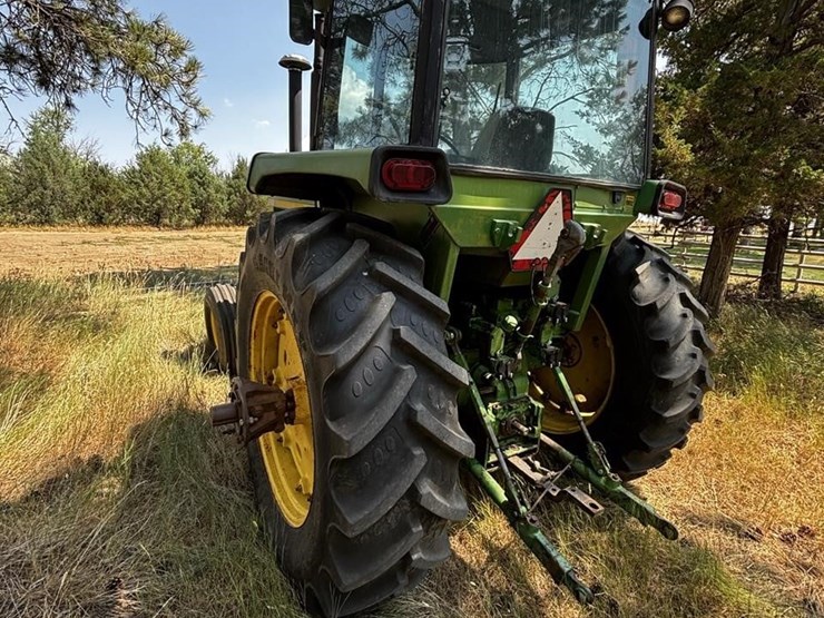 john-deere-4430-image-7