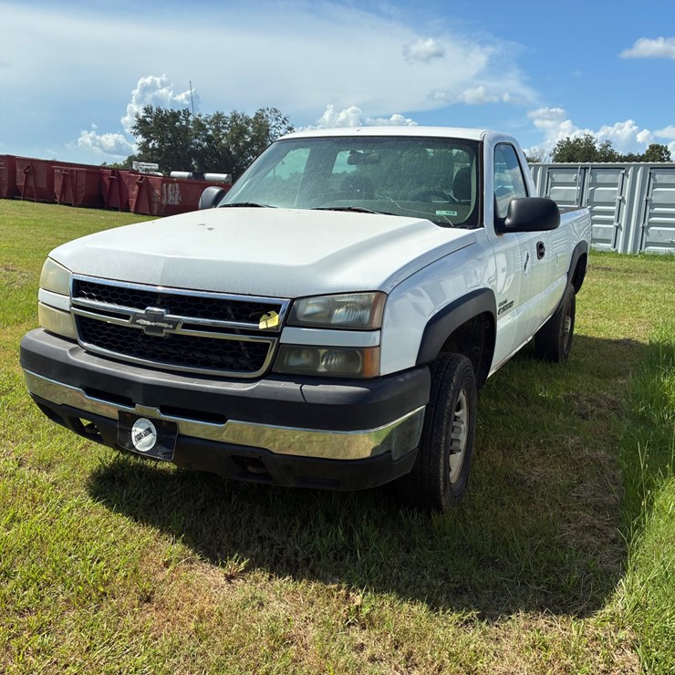 2006 CHEVROLET 2500