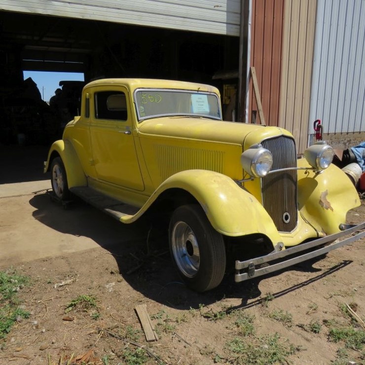 1933 Plymouth Coupe
