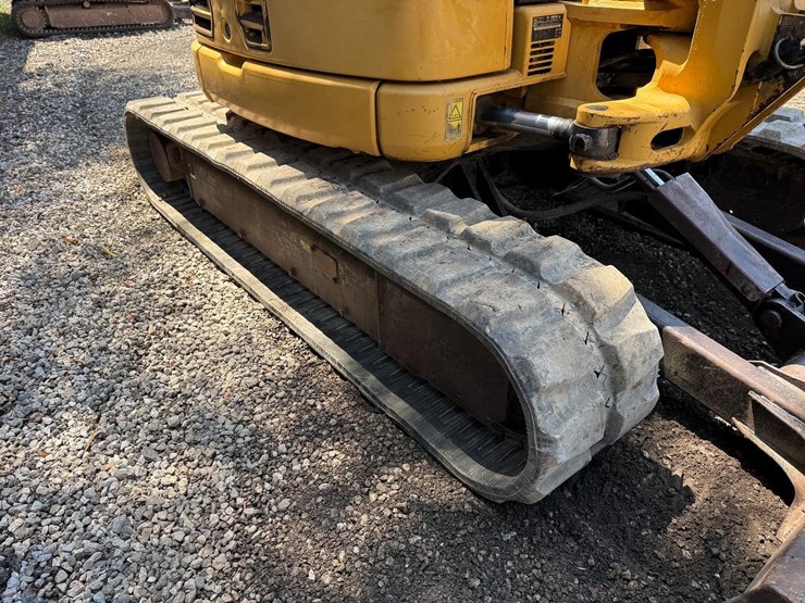 2006-caterpillar-305c-cr-image-11