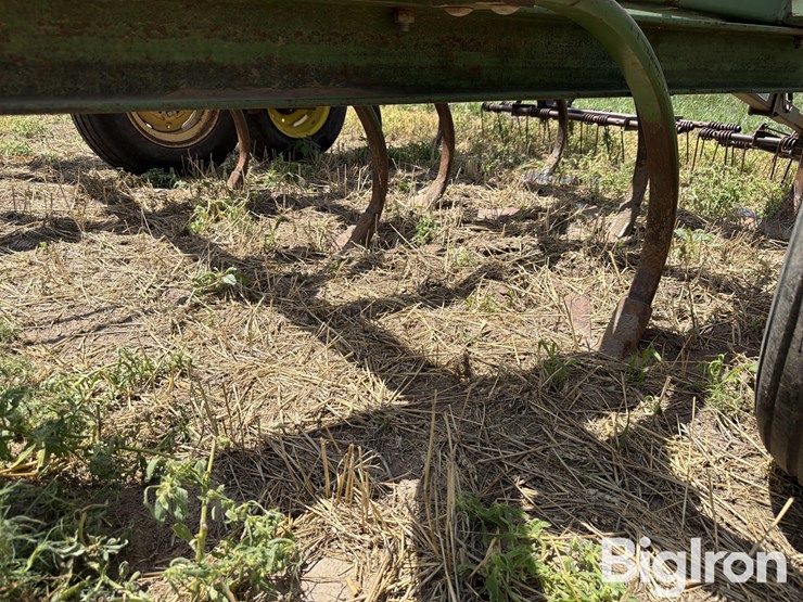 john-deere-1610-image-17