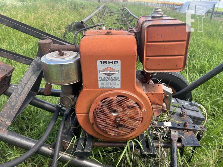 8”-auger-with-16-hp-briggs-motor-6492-image-7