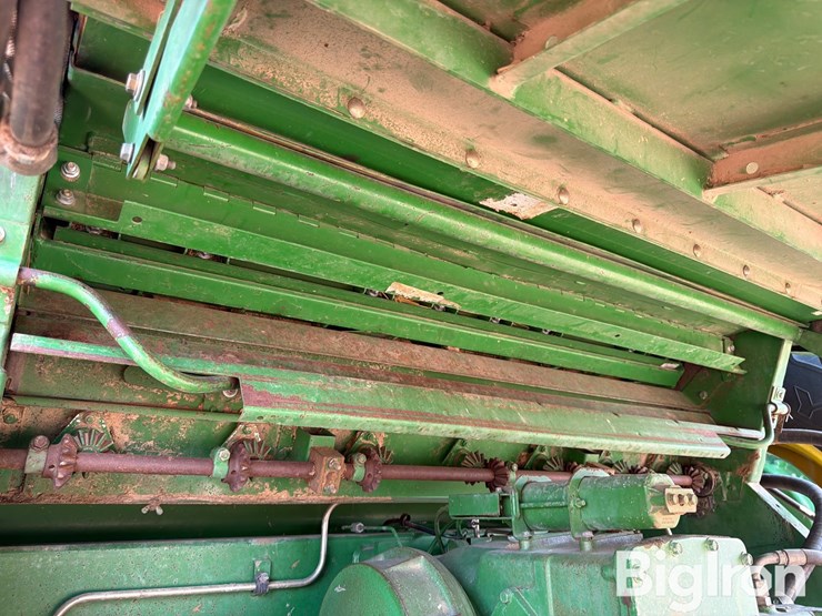 1990-john-deere-9600-image-8