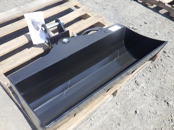 tpm-hydraulic-excavator-tilt-bucket-32"-image-4