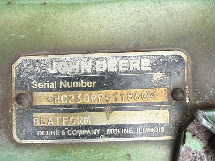 1985-john-deere-230r-image-15