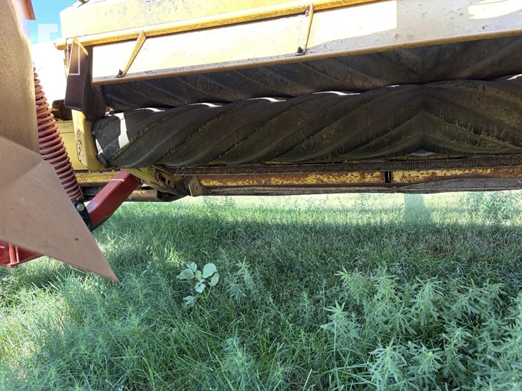 new-holland-1475-image-5