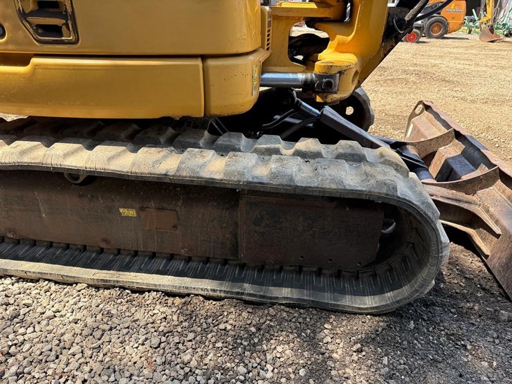 2006-caterpillar-305c-cr-image-13