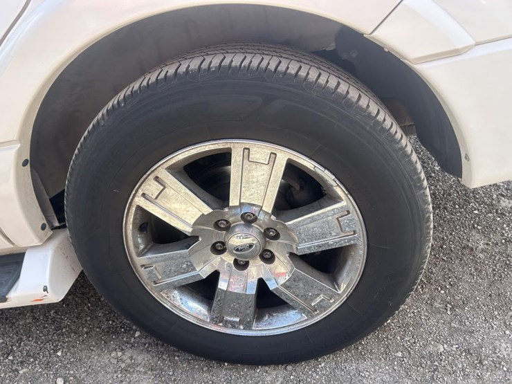 2009-ford-expedition-limited-image-20