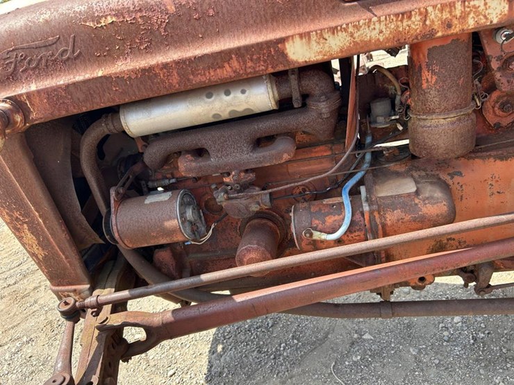 1953-ford-naa-image-10