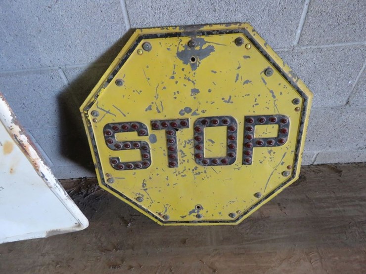 marbled-stop-sign-image-1