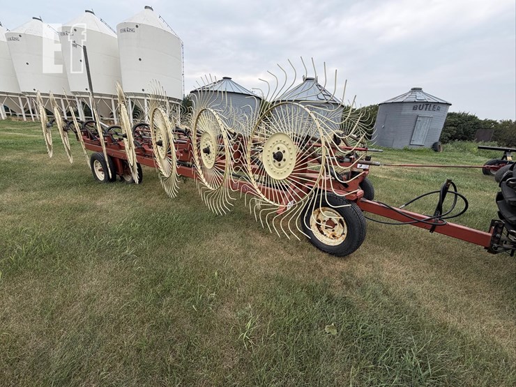 hesston-3991-image-8