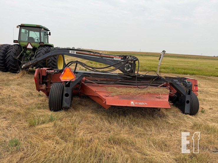 hesston-1170-image-7