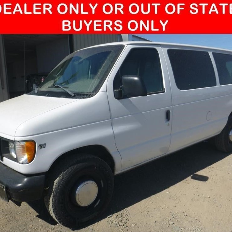 2002 FORD E350