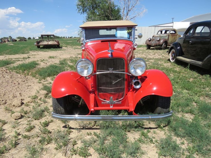 1932-ford-roadster-custom-image-2