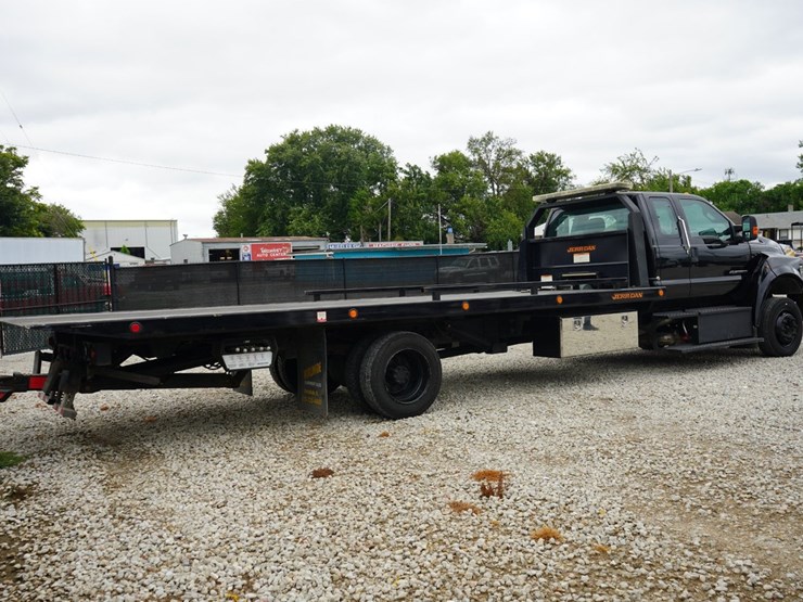 2017-ford-f650-image-4