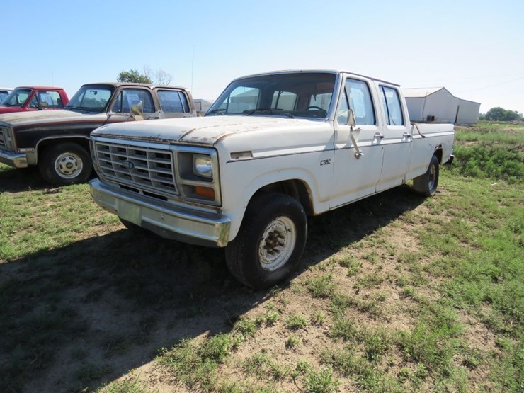 1983-ford-f350-image-3