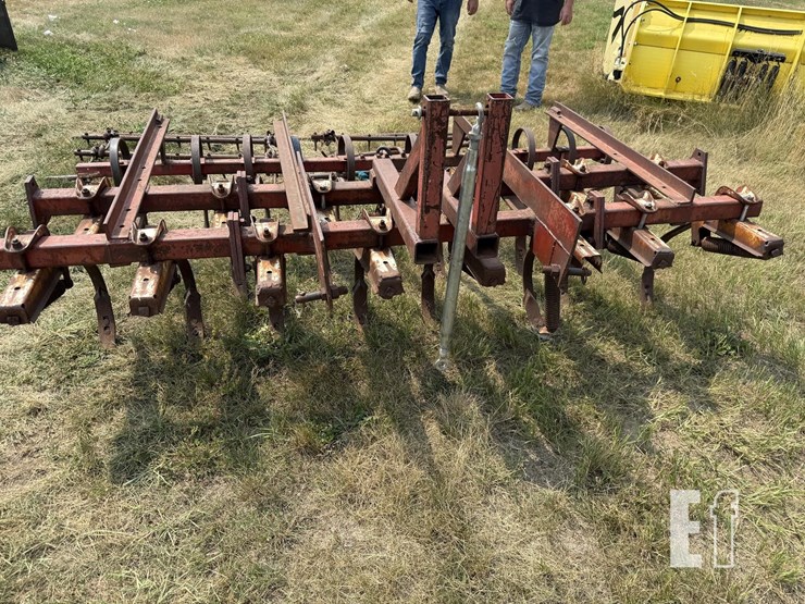 ih-cultivator-8248-image-6